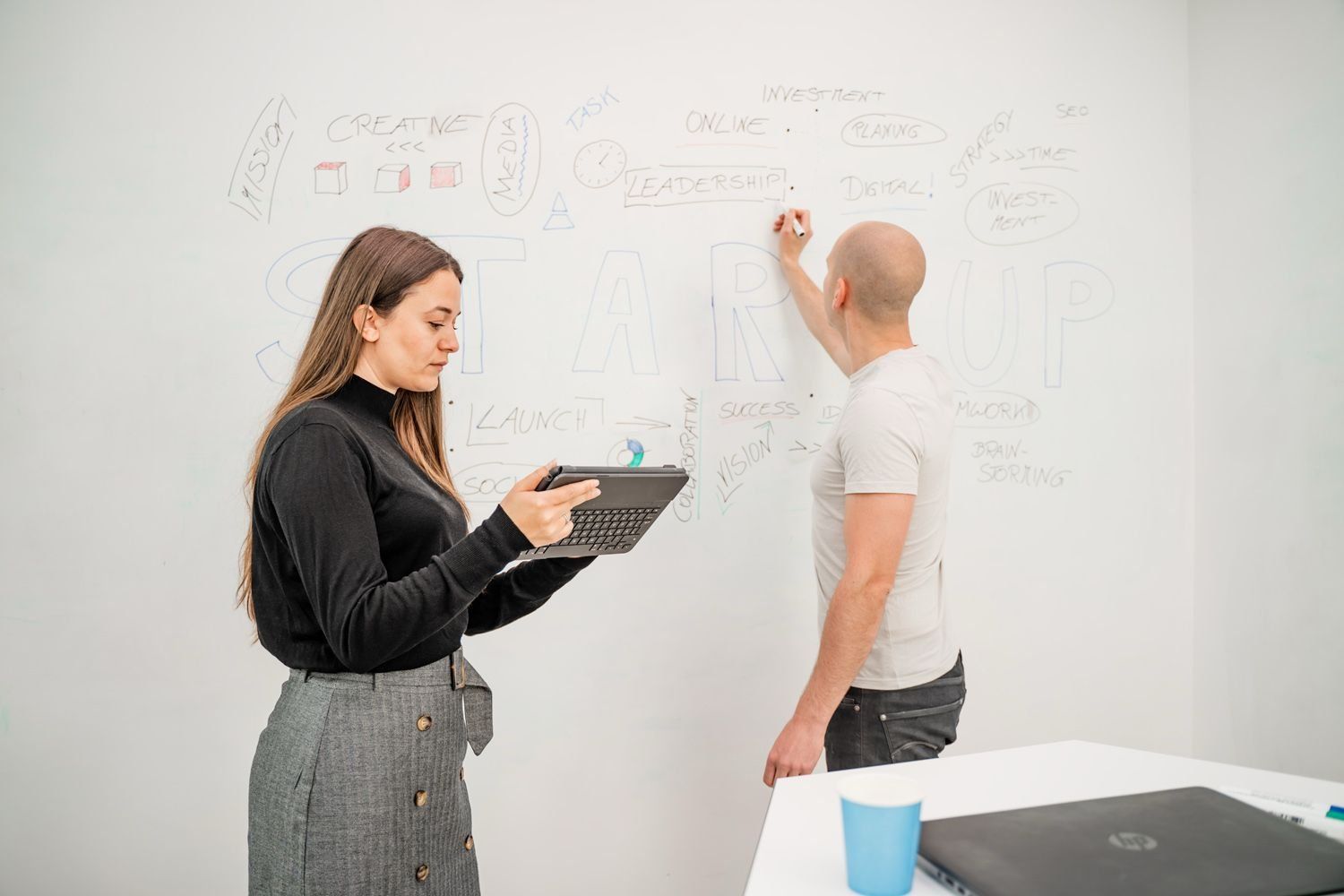 Workshop an einem Whiteboard